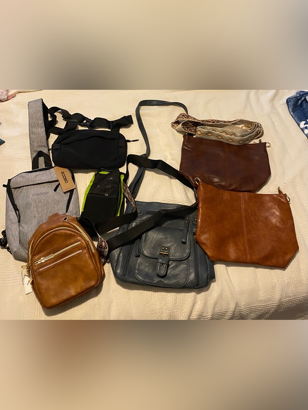 Women bags / purses